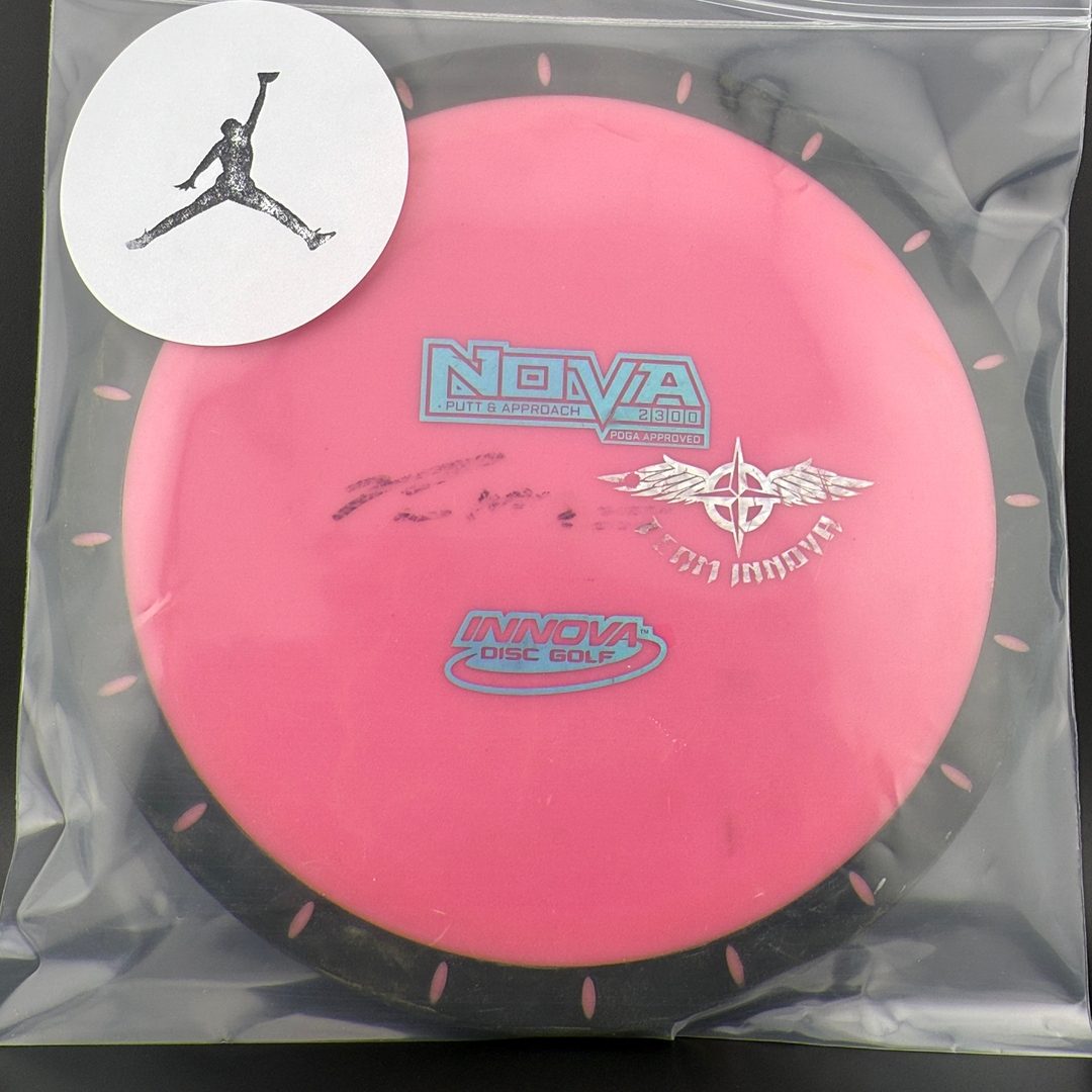 XT Nova - Paul McBeth’s Personal Disc Golf Putter