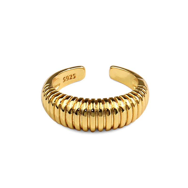 Elegant Spiral Pattern Open Finger Ring