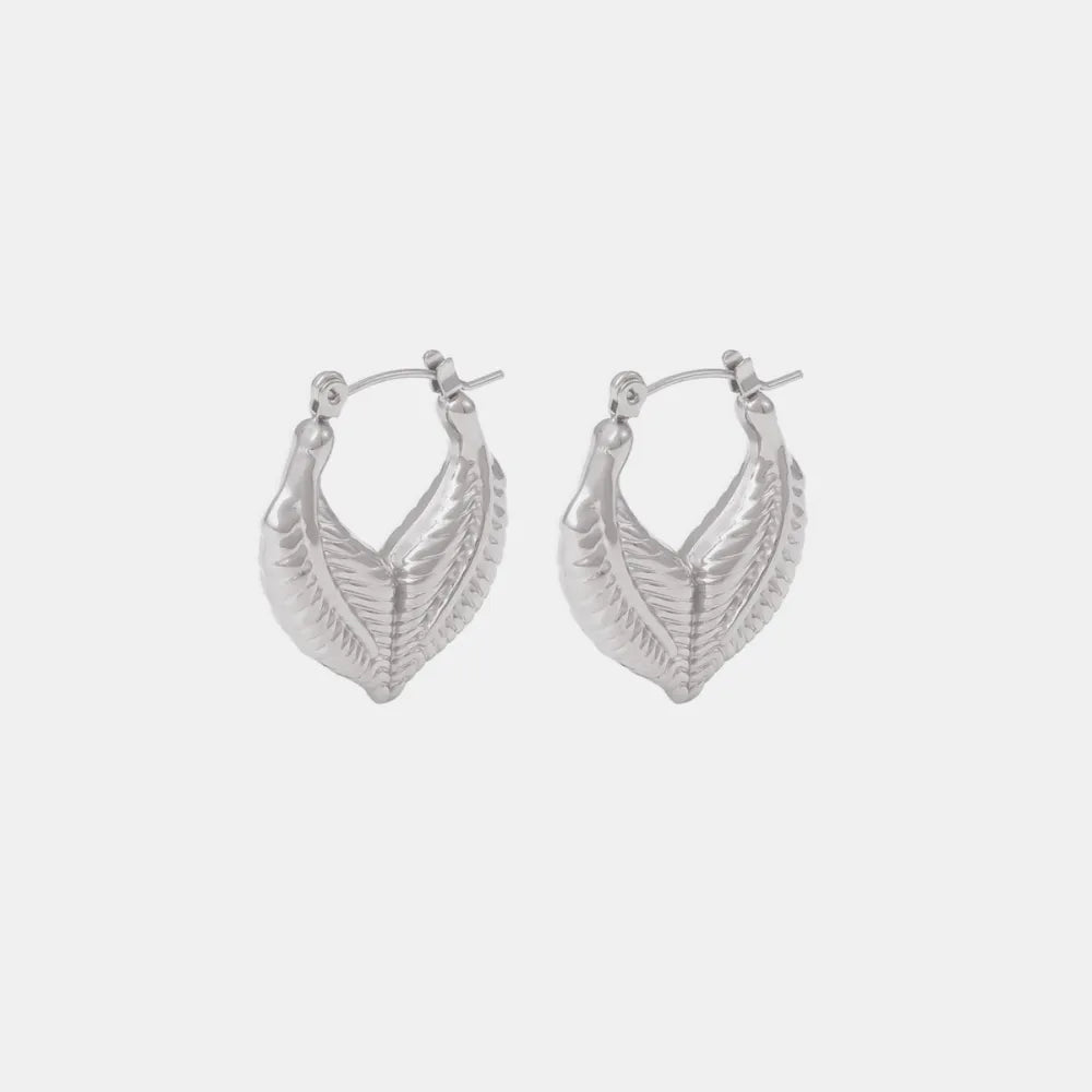 Leaf patchwork heart-shaped earrings with a niche design and titanium steel earrings - Korvel