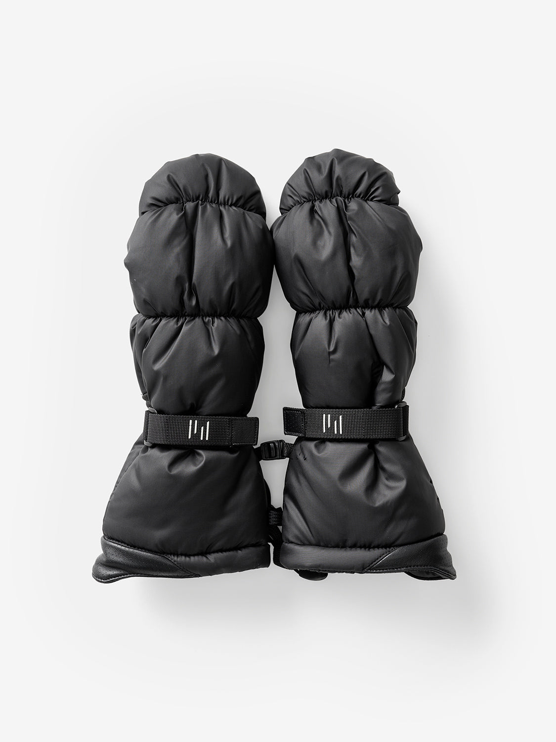 Puffy Mitten - Black - Korvel