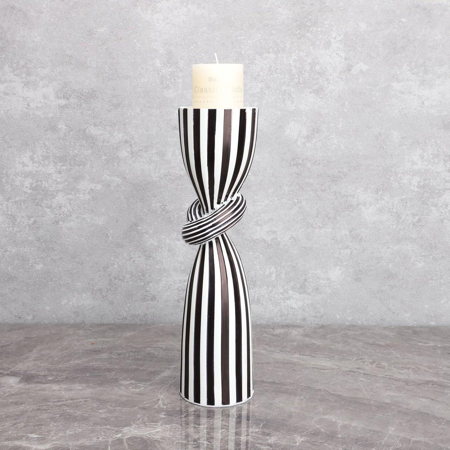 Creative Irregular Resin Candle Holder Living Room Desktop Black White Stripe Candle Holder Decoration Home Candle Container - Korvel