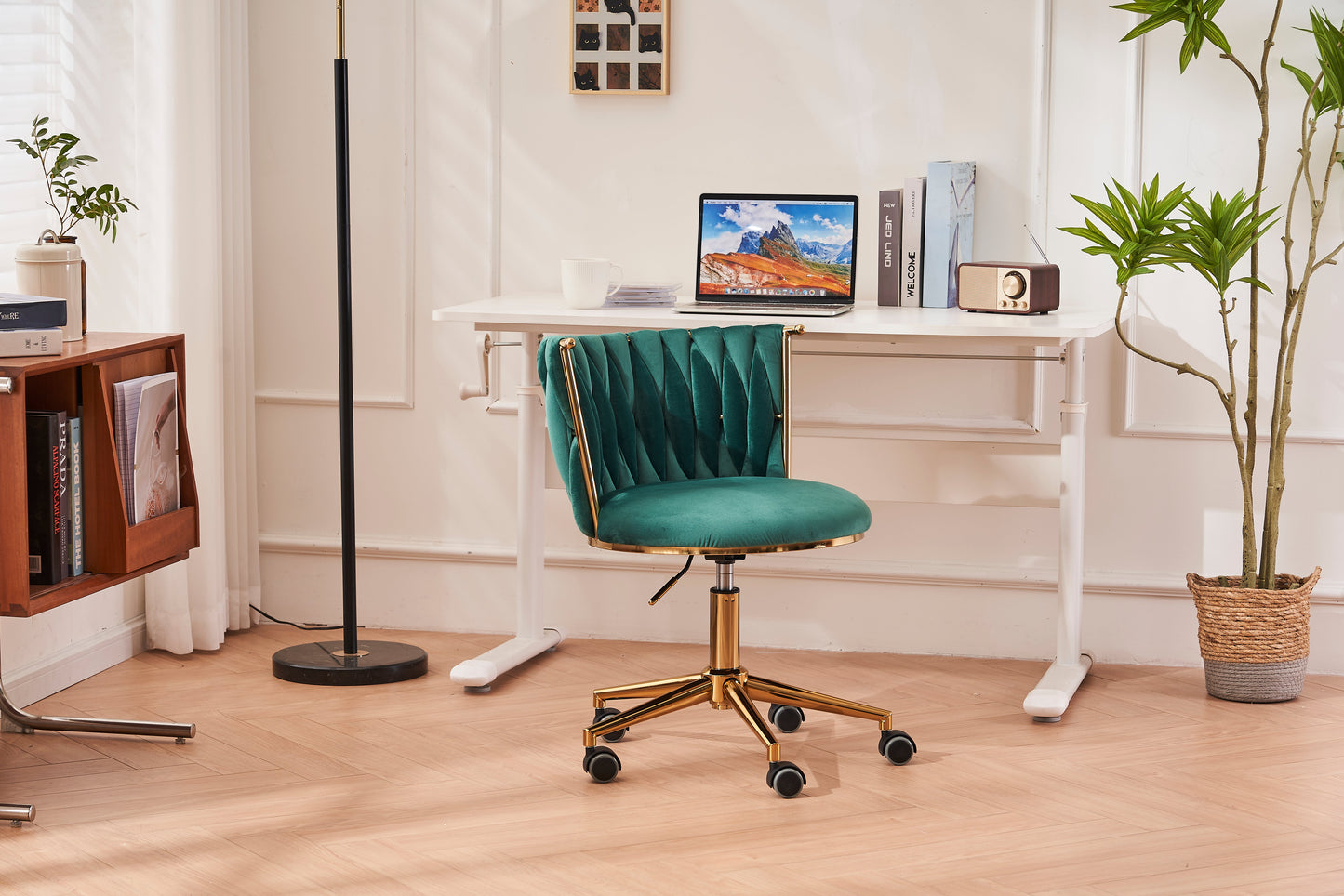 Premium 360-Degree Rotating Bucket Chair in Dark Gray
