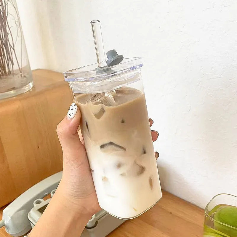 Elegant Heat-Resistant Glass Water Tumbler with Lid