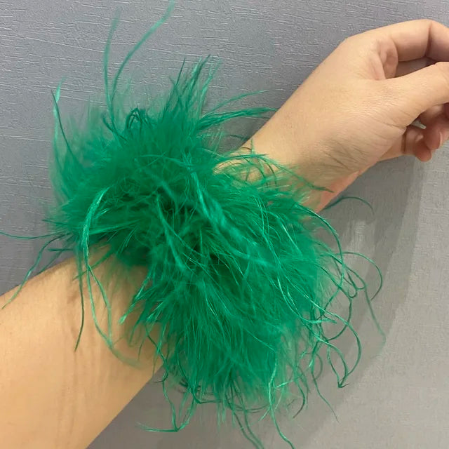 Real Ostrich feather cuff plumes bracelet for women white Cuffs pens Shirt with feathers girls fur cuffs ornament boa plume - Korvel