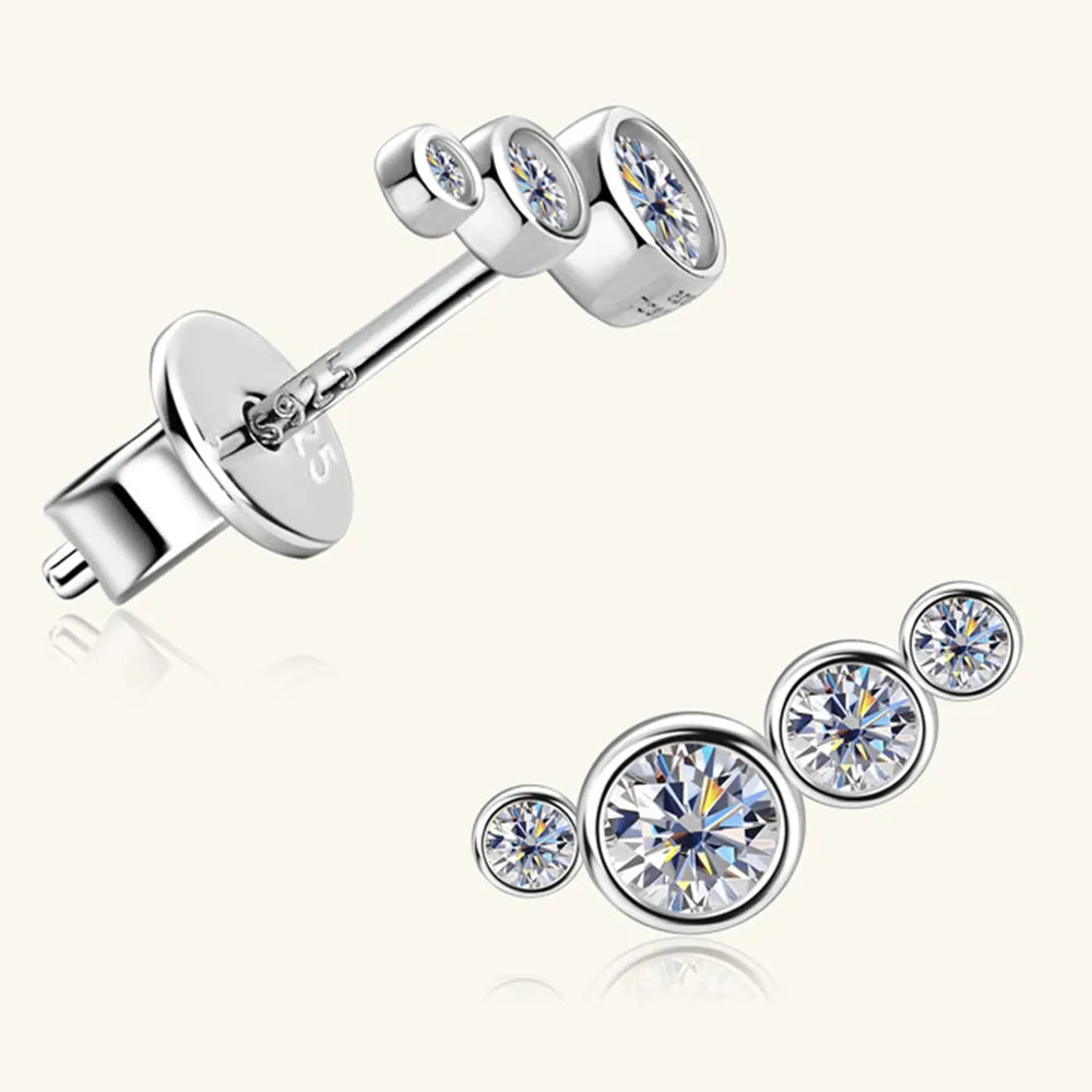 Pendientes de Stud de Plata Esterlina 925 con Moissanita Elegante