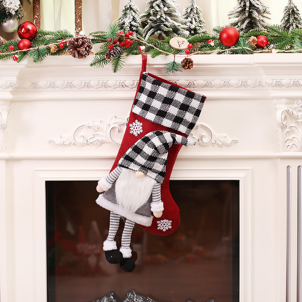 Christmas Day Decoration Red Black White Grid Faceless Forester Christmas Socks Dwarf Hanging Doll Candy Gift Bag - Korvel