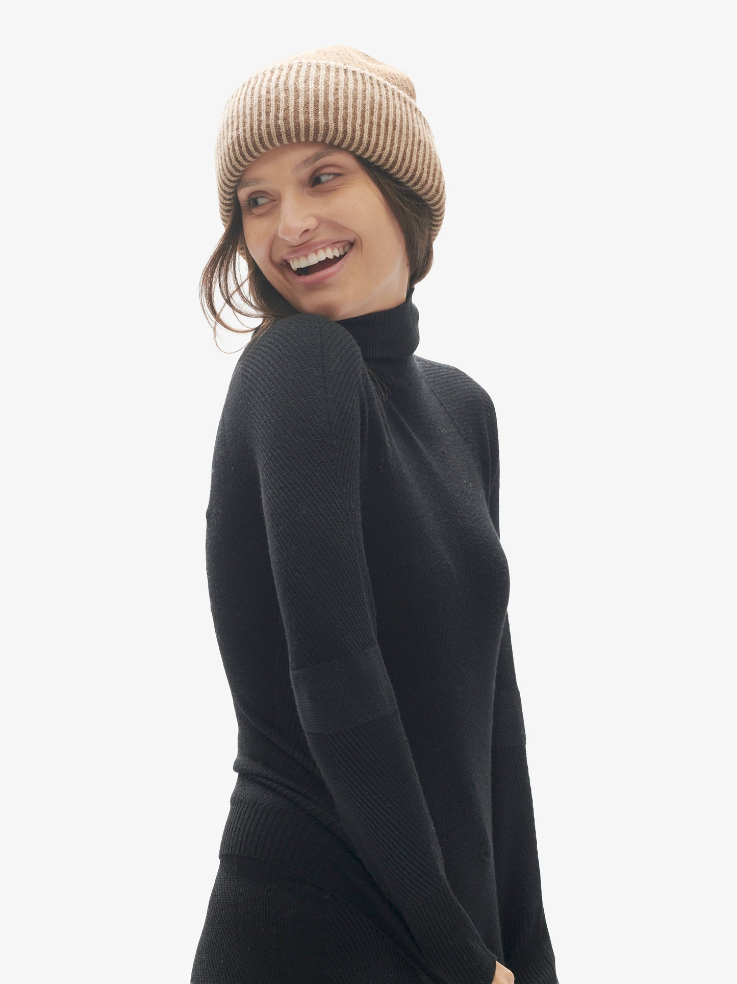 Suéter Airwarm de Cuello Alto - Negro