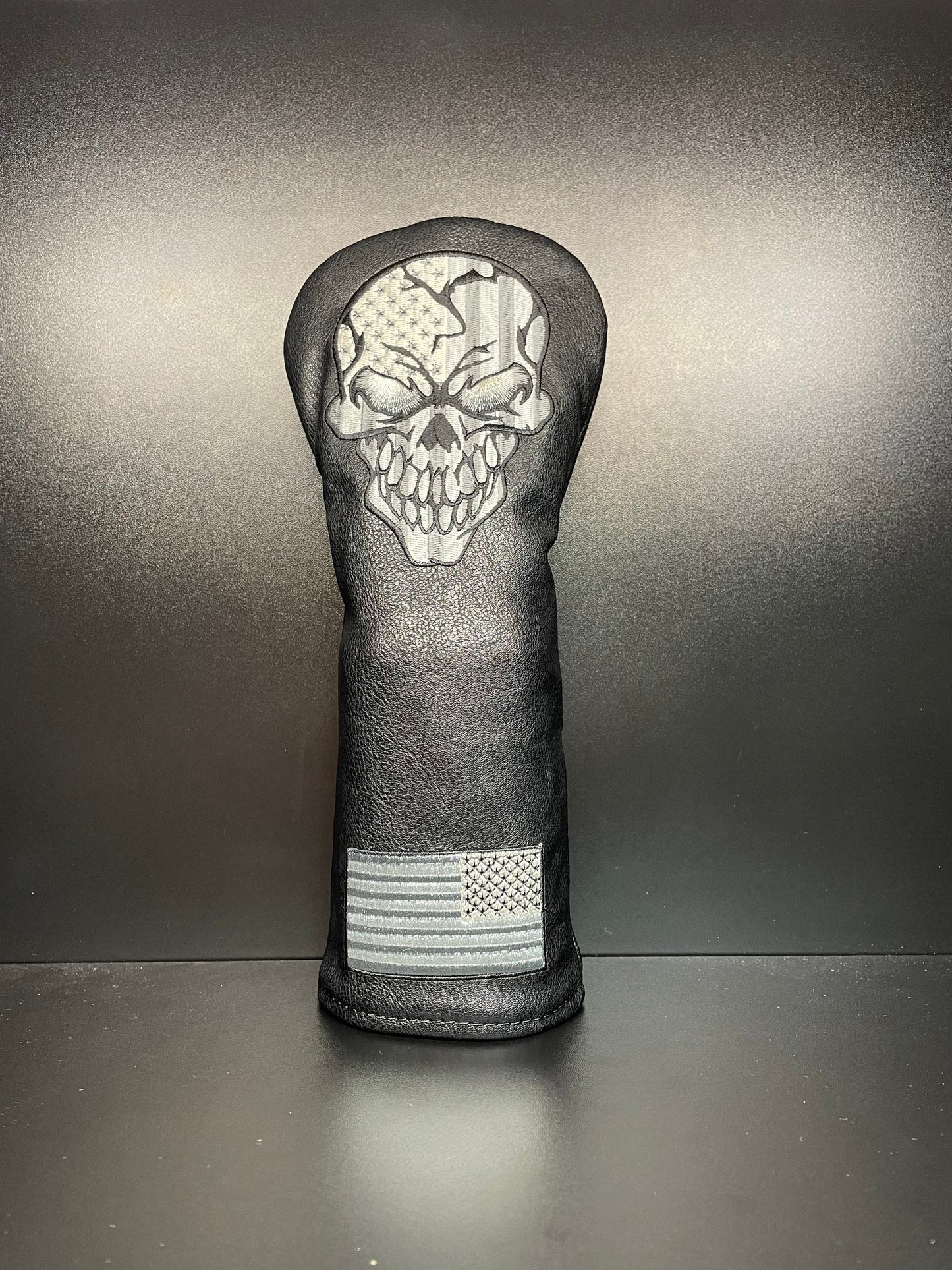 Funda para driver de golf con calavera patriótica de medianoche