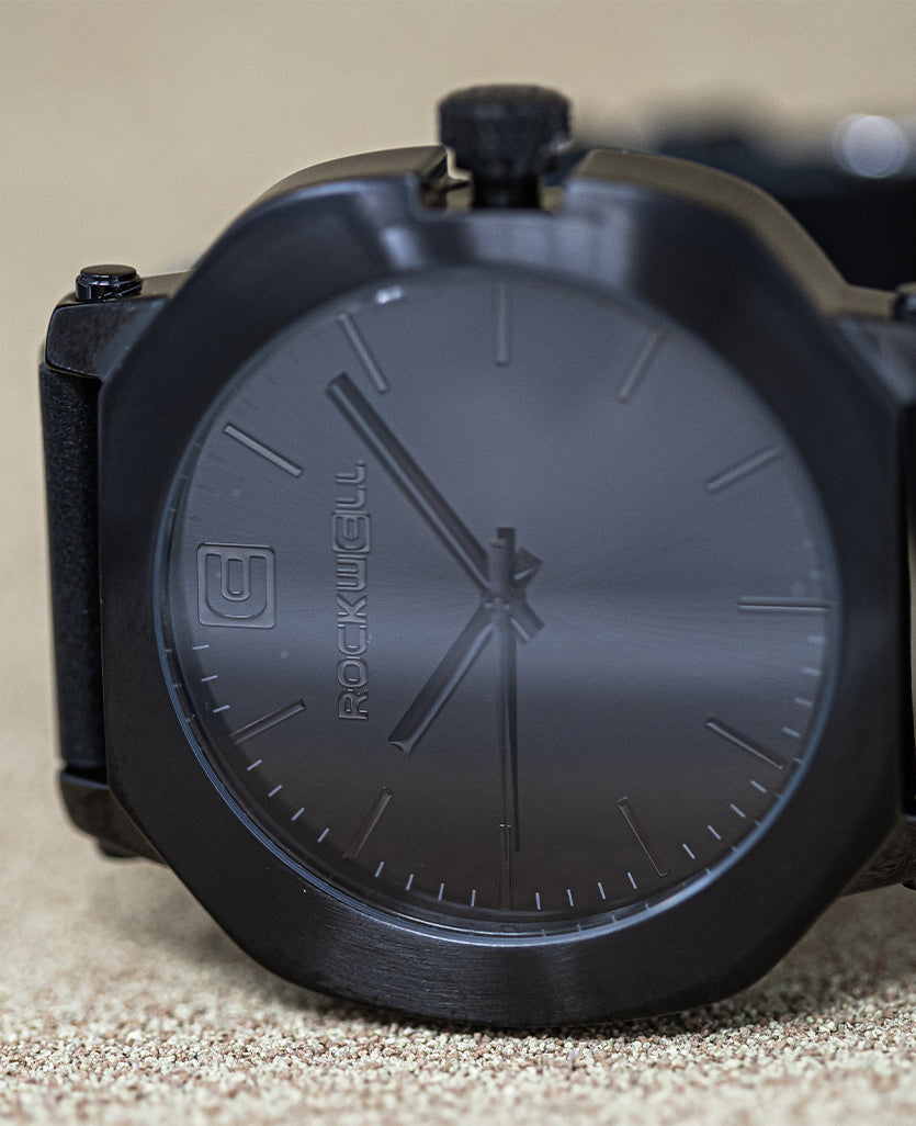Apex Phantom Black Sports Watch - Unleash Your Adventure - Korvel