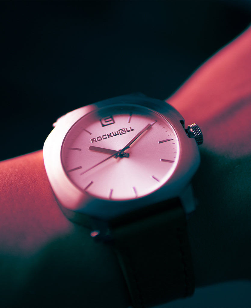 Apex Silver Watch - Stylish and Durable Timepiece