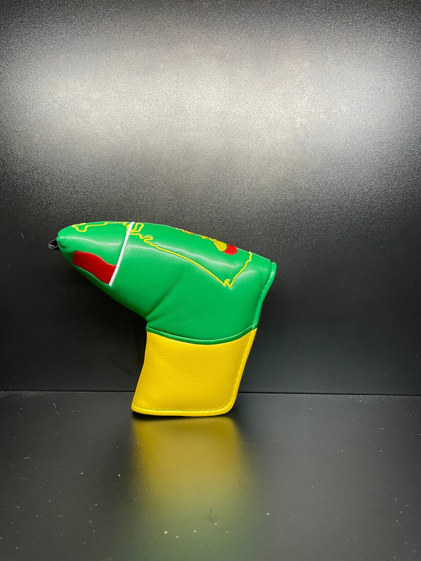 Couvre-putter élégant inspiré des Masters