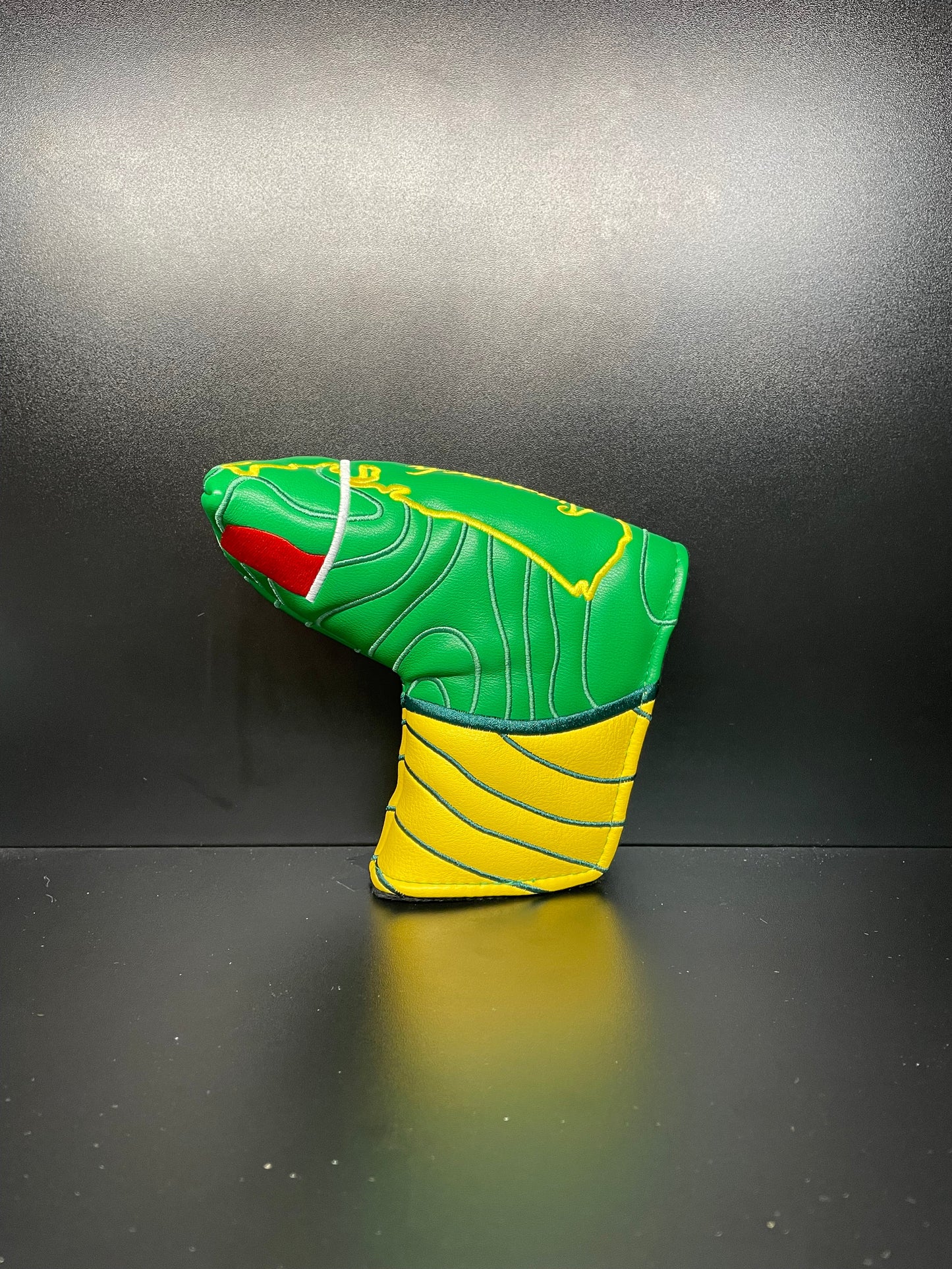 Couvre-putter élégant inspiré des Masters