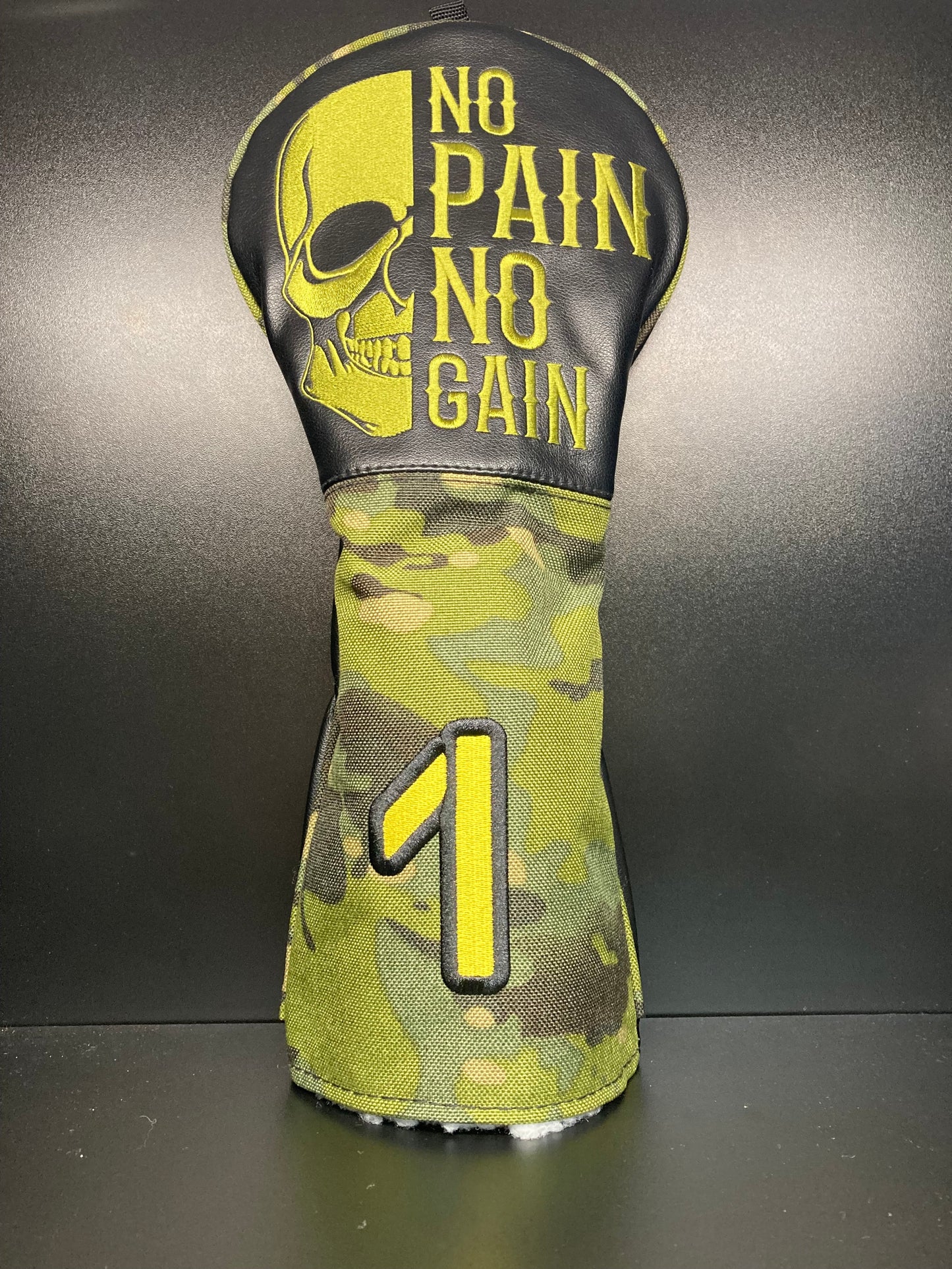 Funda de palo de golf con camuflaje de inspiración militar