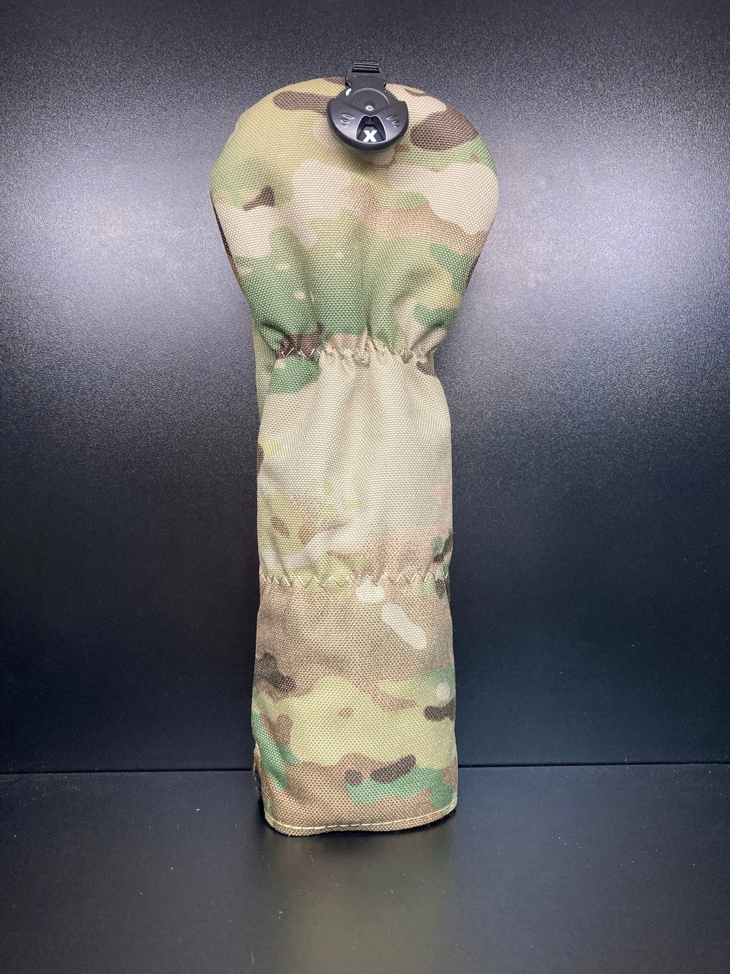 Funda de palo de golf con camuflaje de inspiración militar