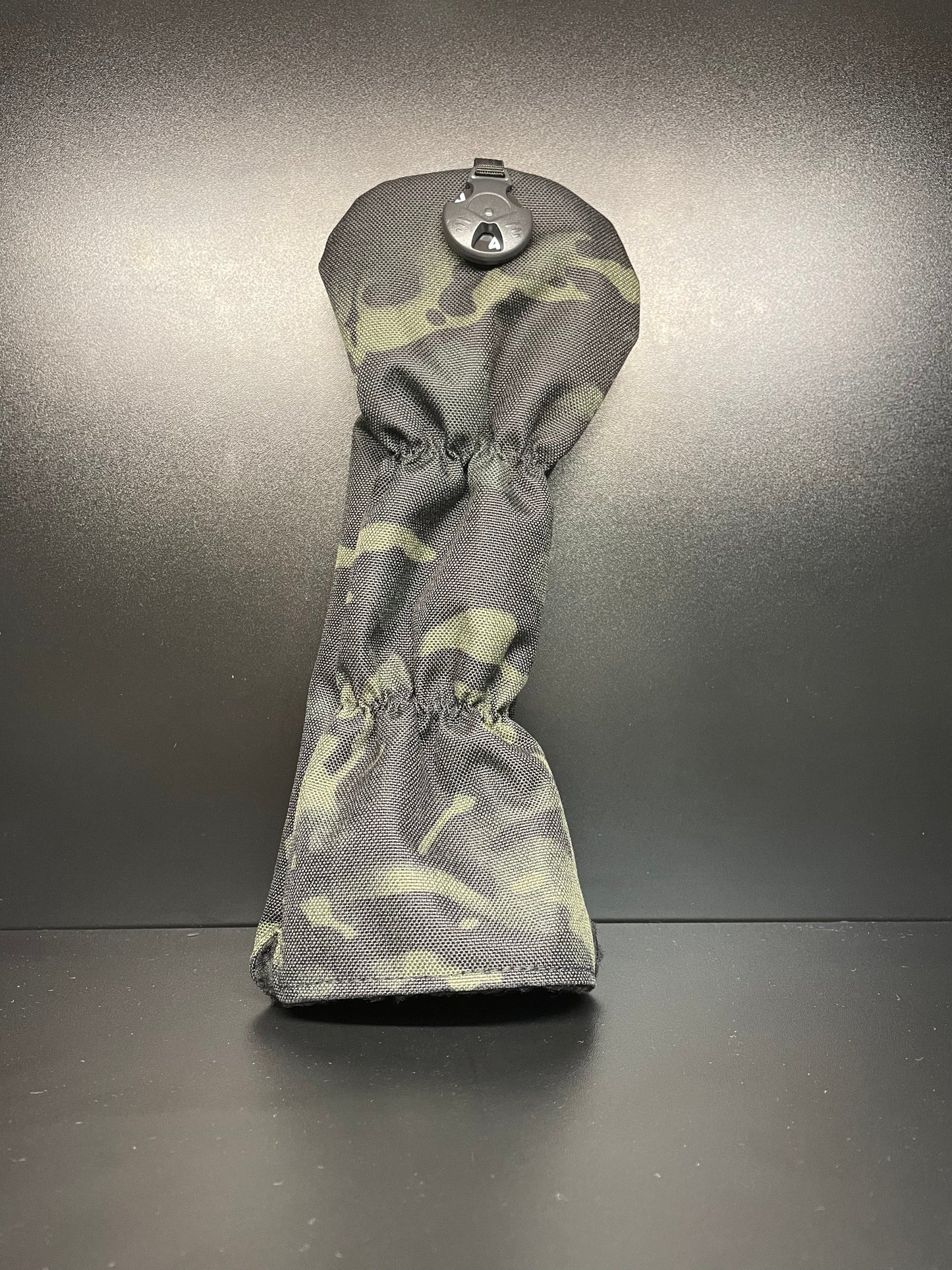 Funda de palo de golf con camuflaje de inspiración militar