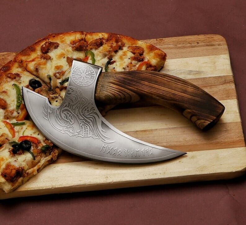 Epic Axe Pizza Cutter – Handcrafted J2 Steel Blade with Elegant Wooden Grip - Korvel