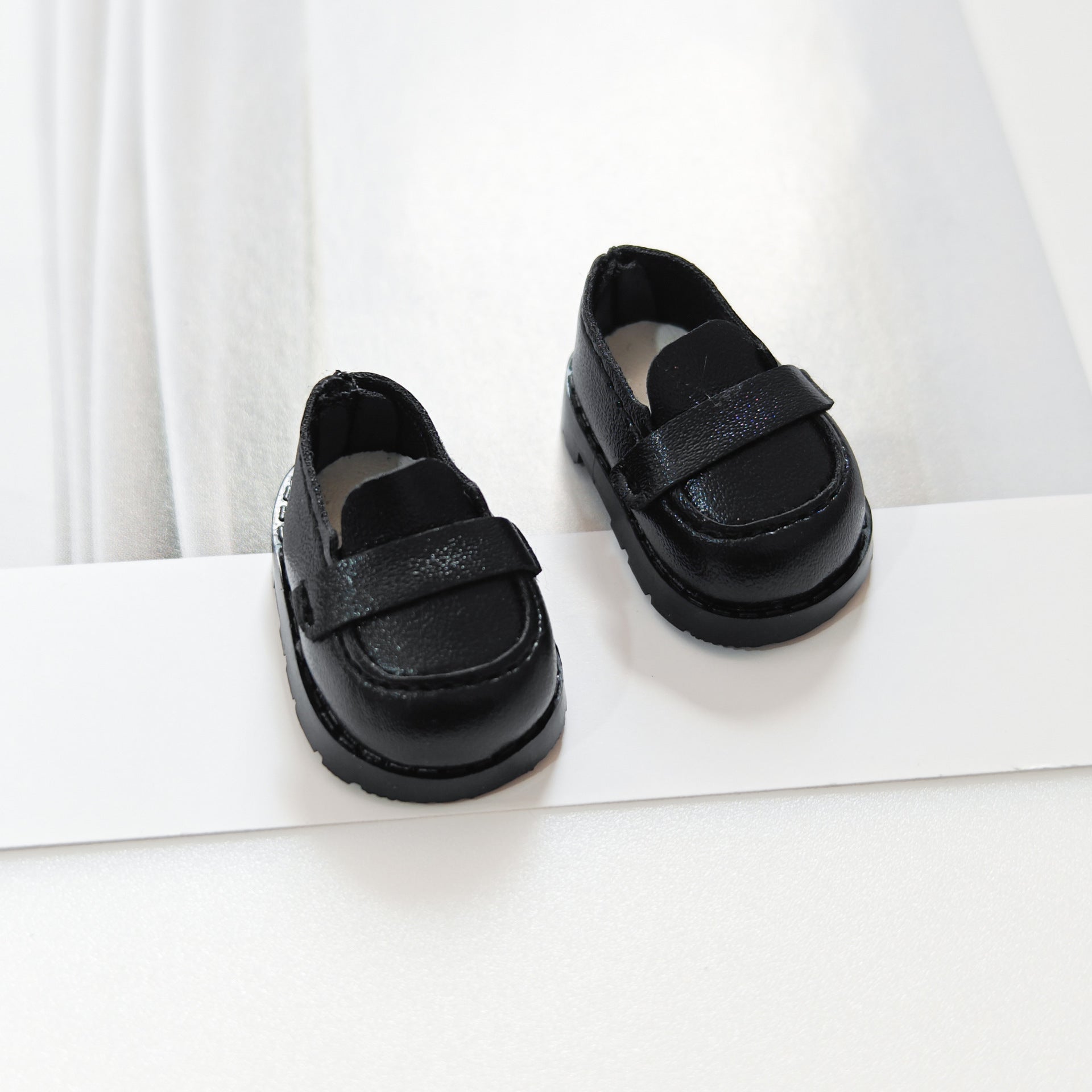 Party Shoes DIY Accessories Labubu Baby Clothes Labubu Rubber Macaron Shoes Fabric One Plush Second Generation - Korvel