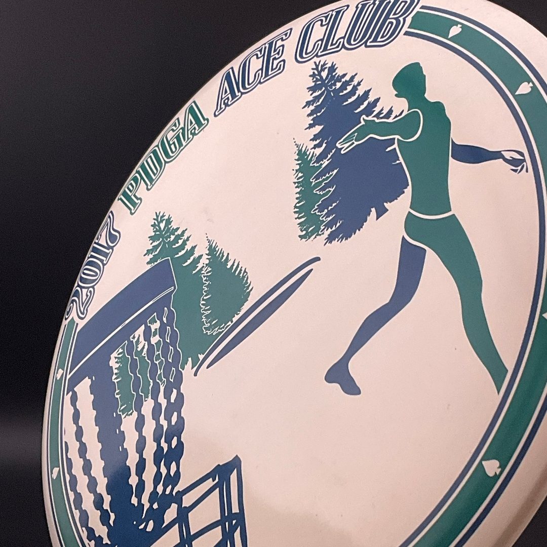 ESP SuperColor Buzzz - Edición del Club Ace PDGA 2017