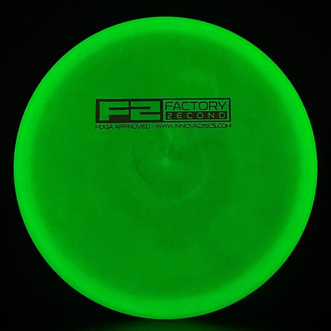 Classic Glow Champion Mako3 - F2 Disque de Disc Golf