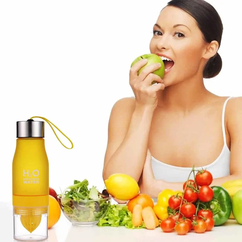 Travel Infuser Fruit Juice Bottle - 650ML