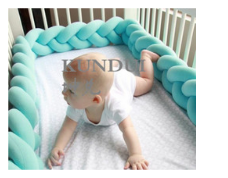 Coussin de Bumper de Lit Braid Knot pour Bébé de 100 cm Premium