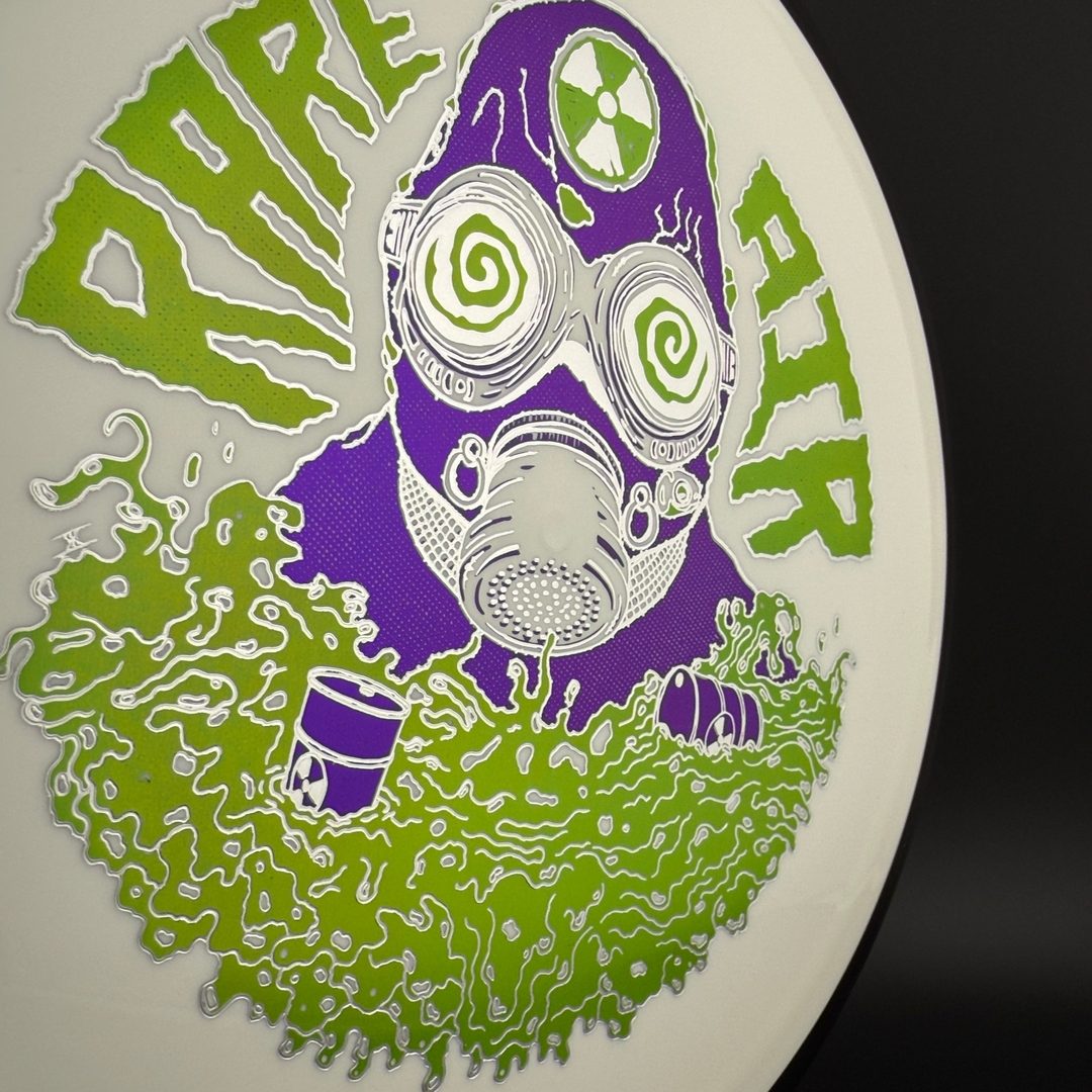 Neutron Volt - RADioactive Man de Ripper Studios