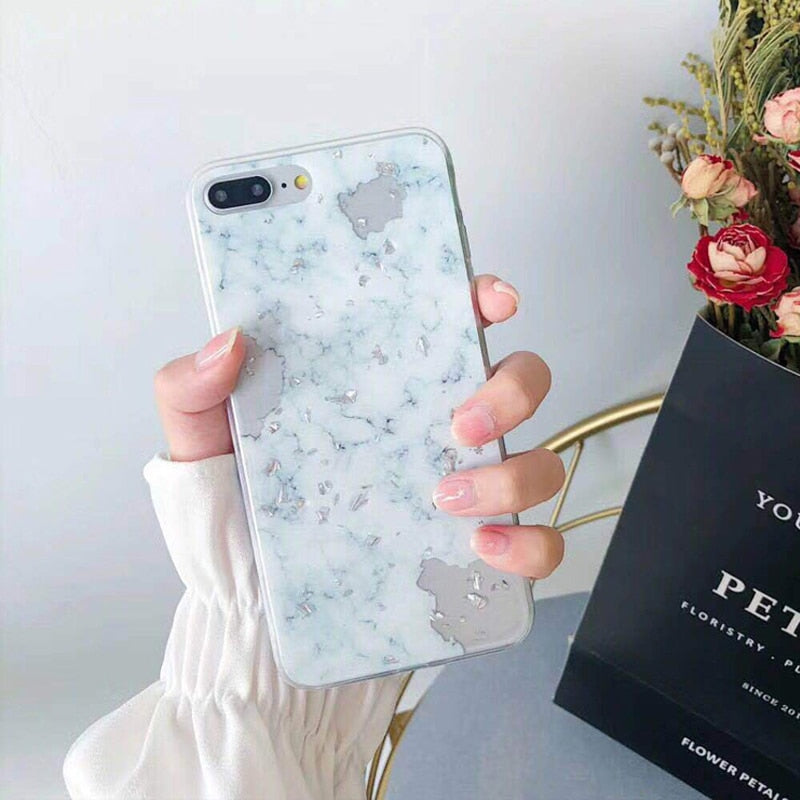 Coque de téléphone en marbre doré de luxe pour iPhone