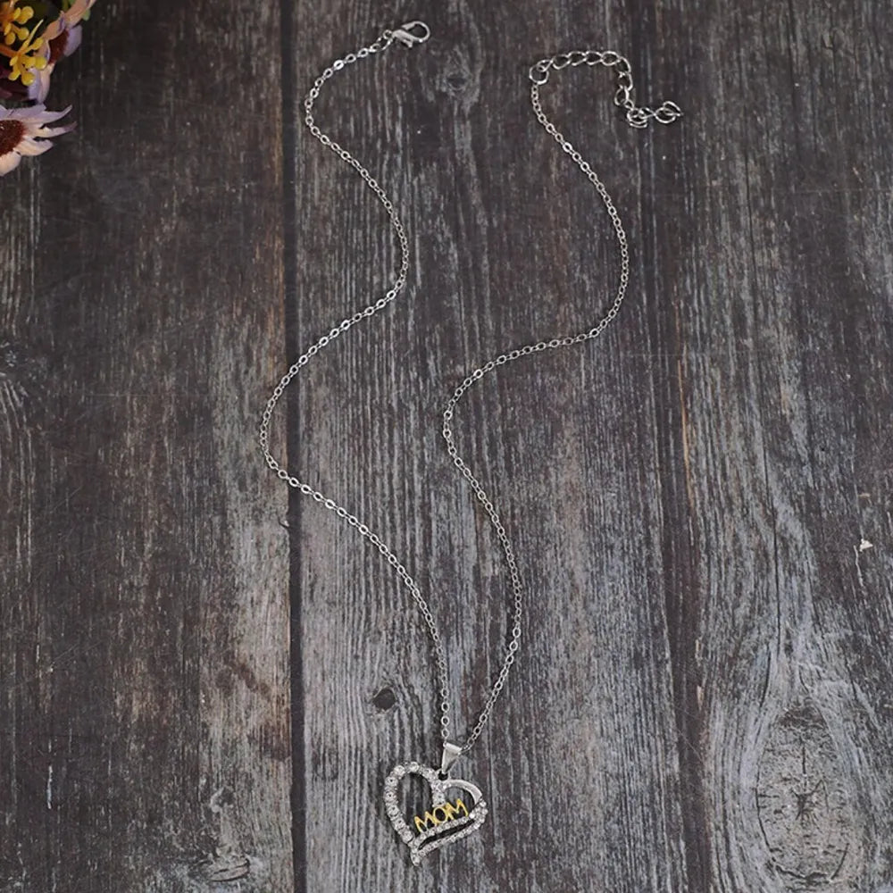 Alloy Inlaid Zircon Heart Pendant Necklace - Korvel