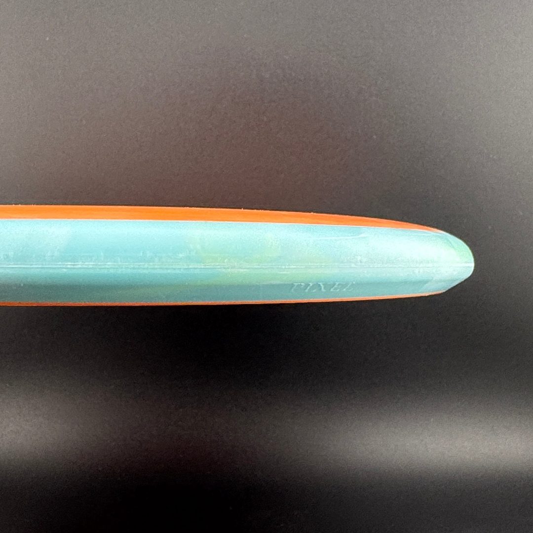 Medium Electron Pixel - Simon Line Disc Golf Putter