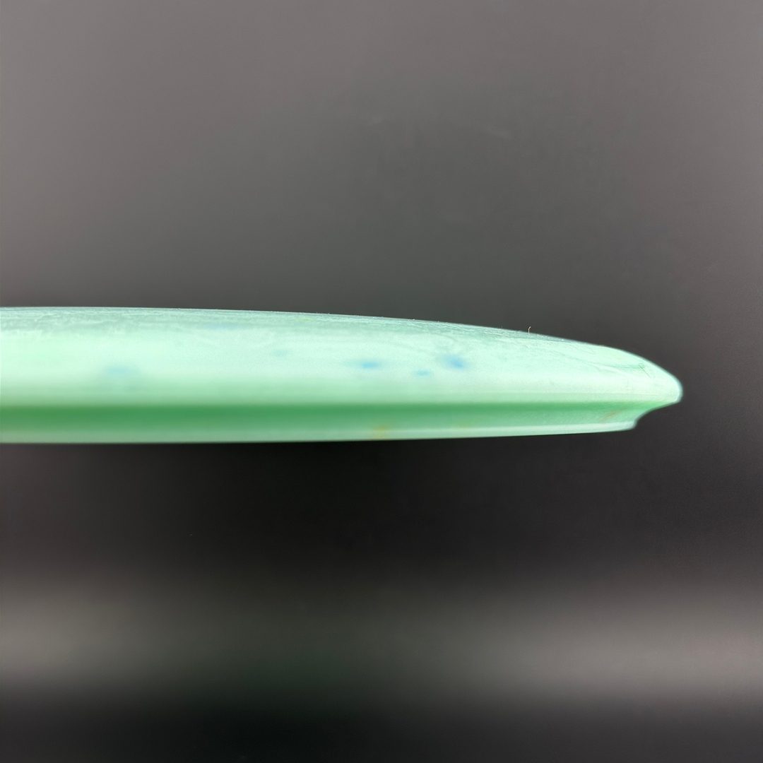 Stegosaurus en coquille d'œuf - Disque de golf midrange pour enfants