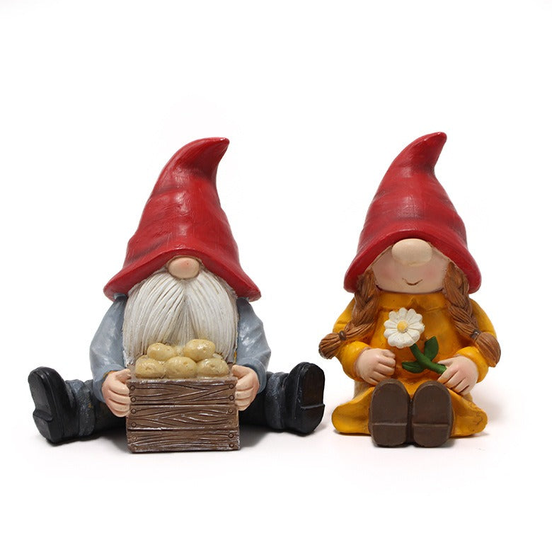 Creative Resin Couple Dwarf Decoration for Your Garden