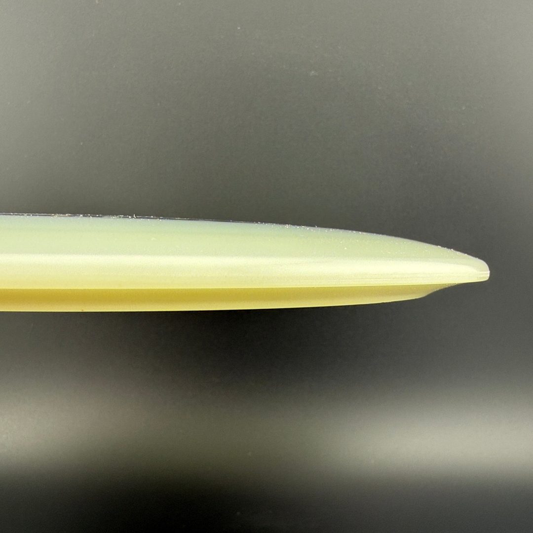 Discraft Mega Glo Cicada - Premium Glow Disc