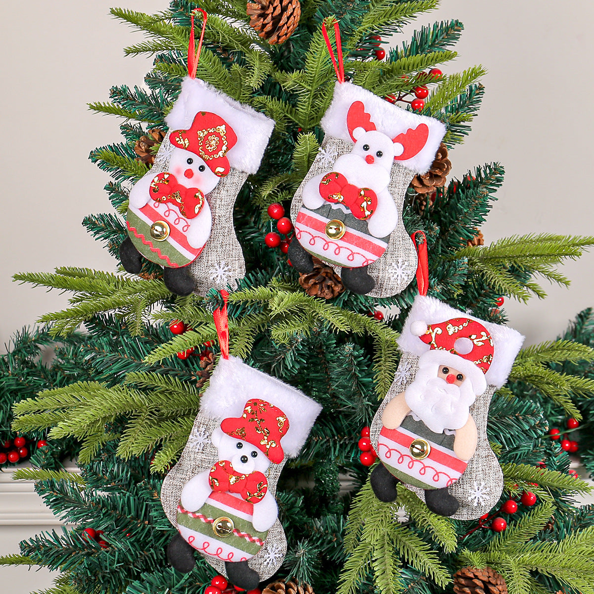 Christmas Doll Socks Cartoon Plush Christmas Socks Christmas Tree Pendant Santa Claus Snowman Candy Gift Bag - Korvel