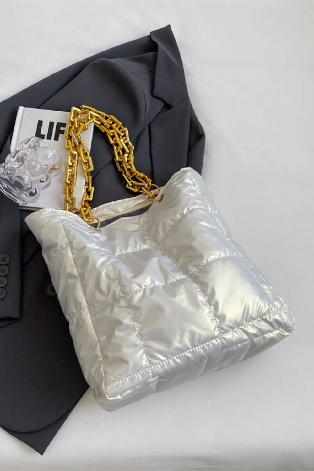 Bubble Texture Chain Handbag - Korvel
