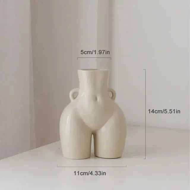 Vases en céramique corps humain - Décor unique pour la maison