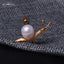Broche en perles d'escargot fait main GLSEEVO pour femmes