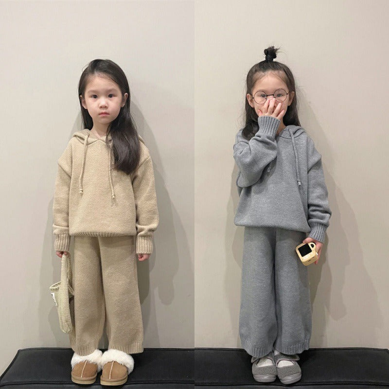 Small And Medium-Sized Children's Korean Children's Sweater Suit Winter Boys And Girls' Thick Hooded Knitting Two-Piece Set - Korvel