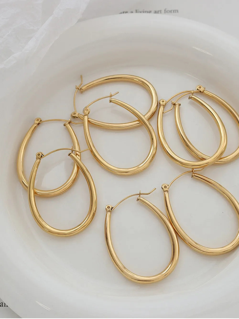 Hebillas de oreja elegantes y versátiles y accesorios