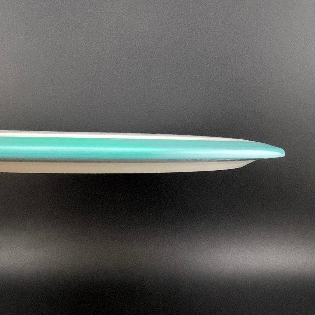 Neutron Defy - High-Speed Distance Driver