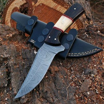 Artisan Crafted Damascus Steel Hunting Knife - Korvel