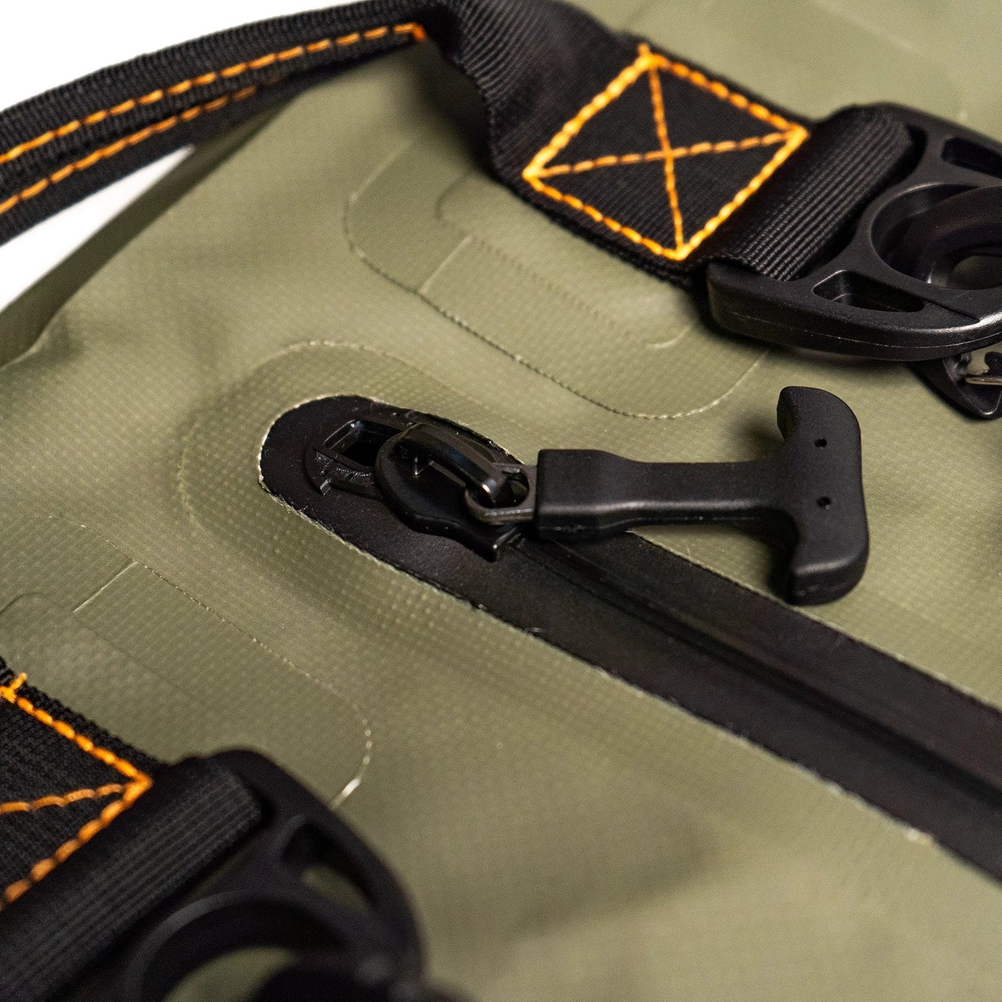 MUCTAC - MUCSAC 60L/40L Waterproof Duffle Bag with Backpack Straps, Air-Tight, Heavy Duty - Korvel