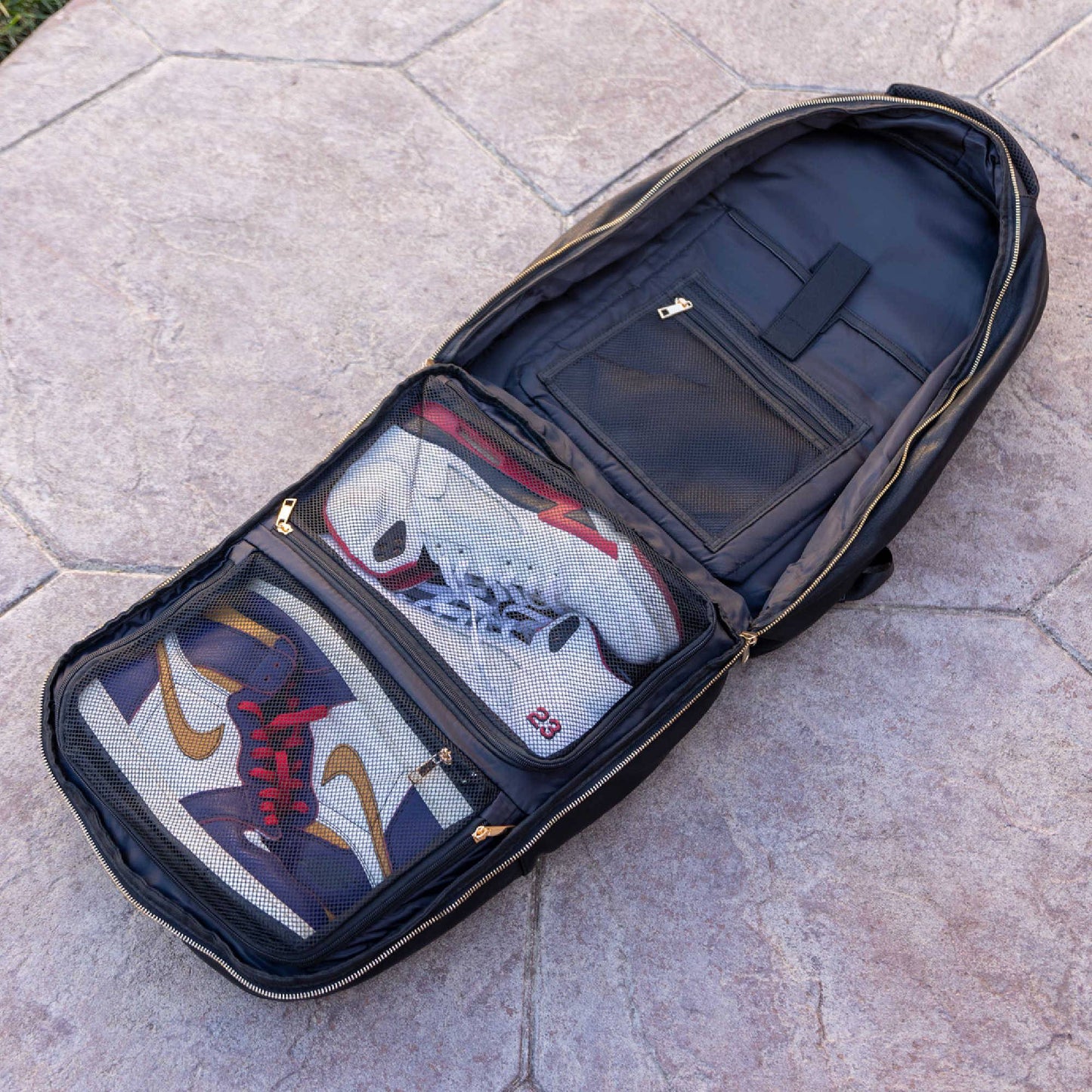 Bolso de viaje de cuero negro