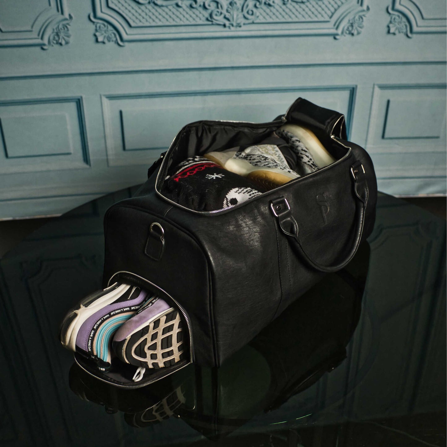 Bolsa de lona de cuero negra