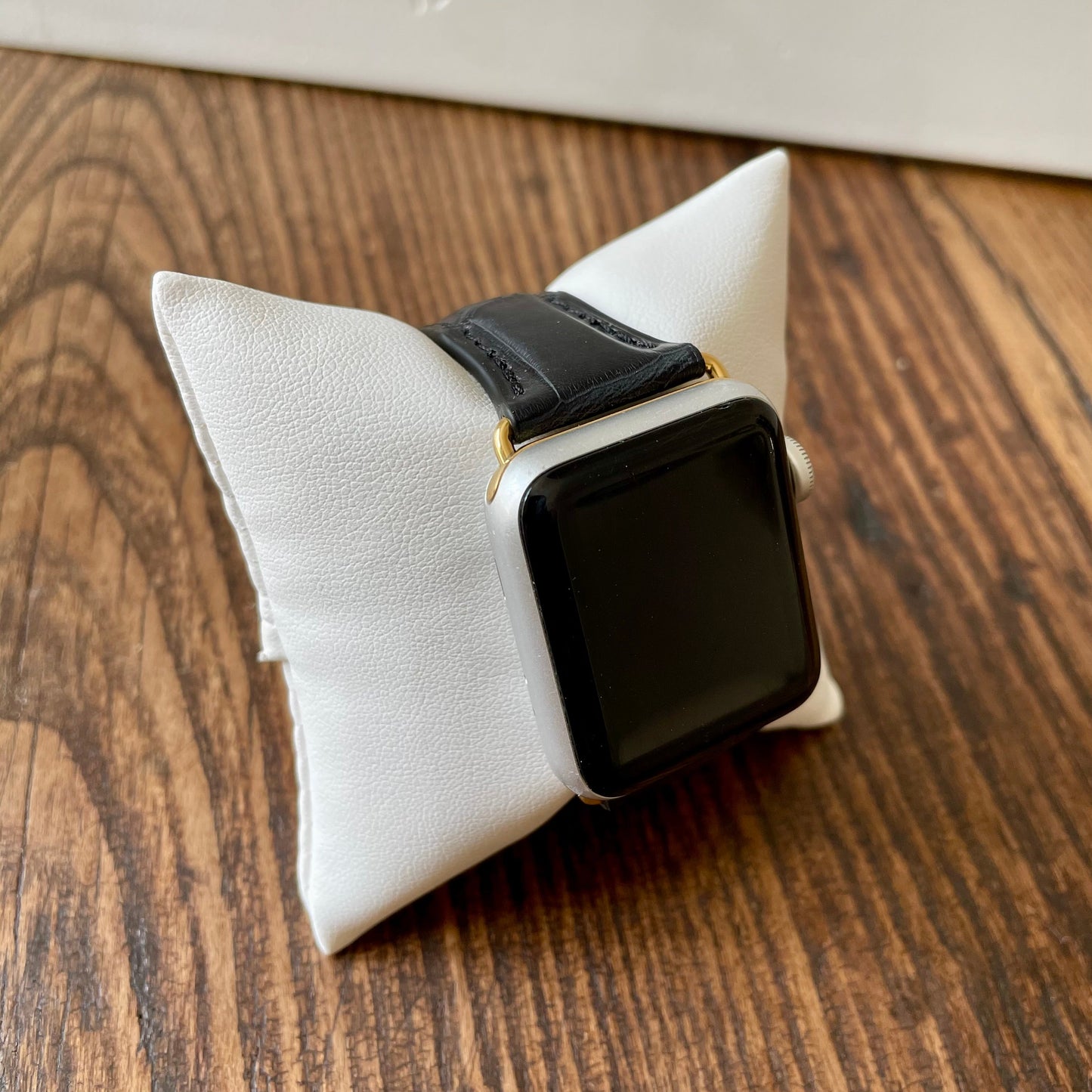 Bracelet Apple Watch en alligator noir mat