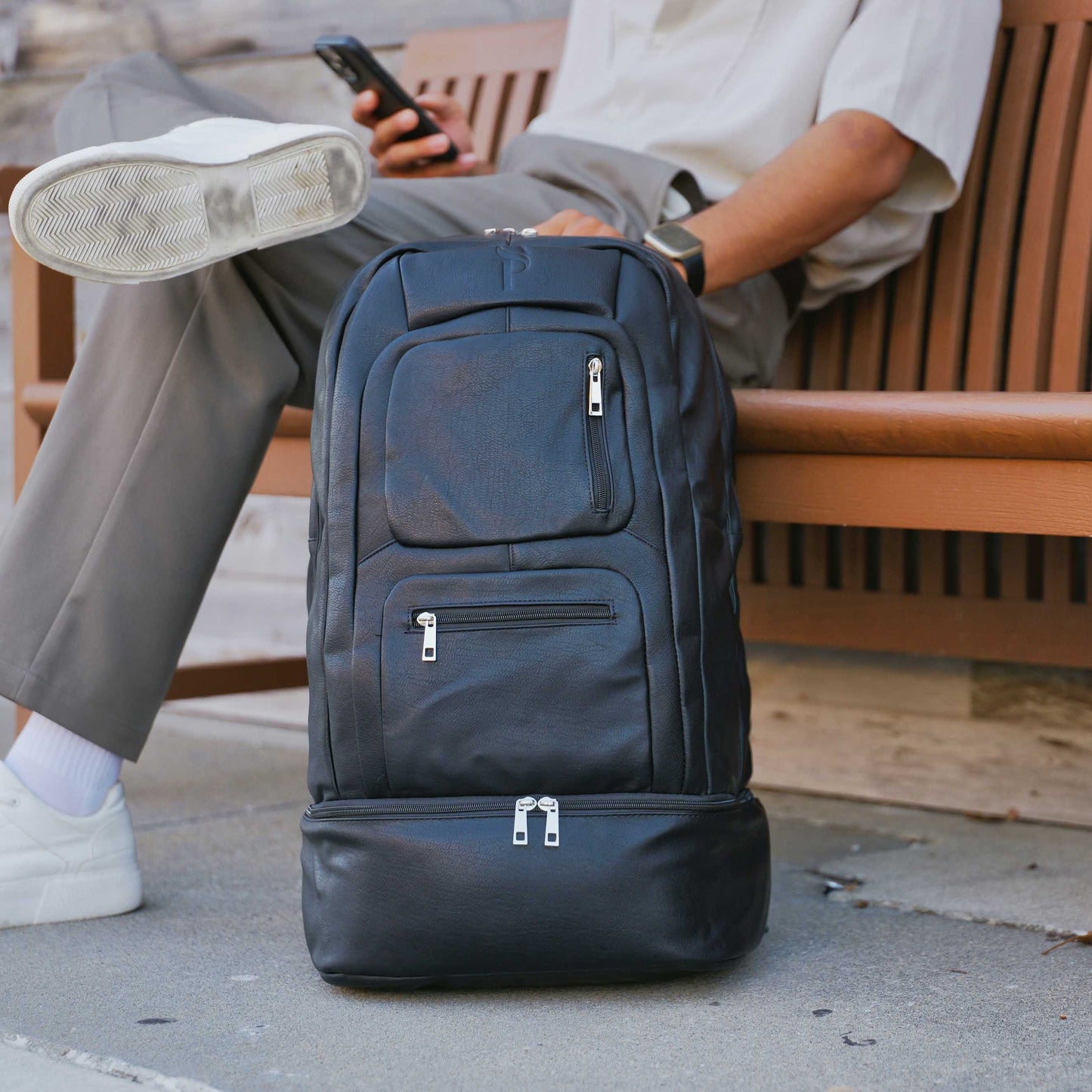 Sac à dos de voyage en cuir noir - Édition limitée