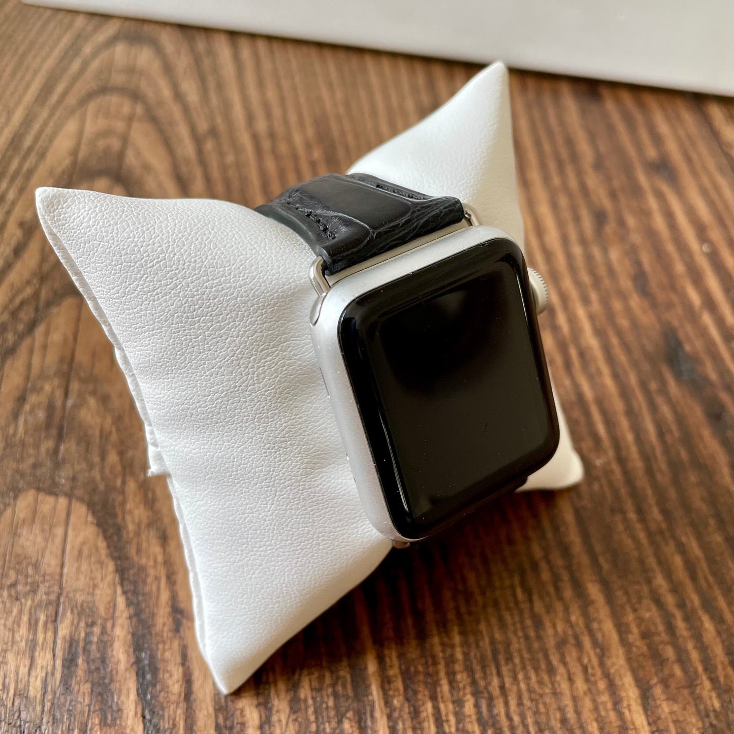 Bracelet Apple Watch en alligator noir mat