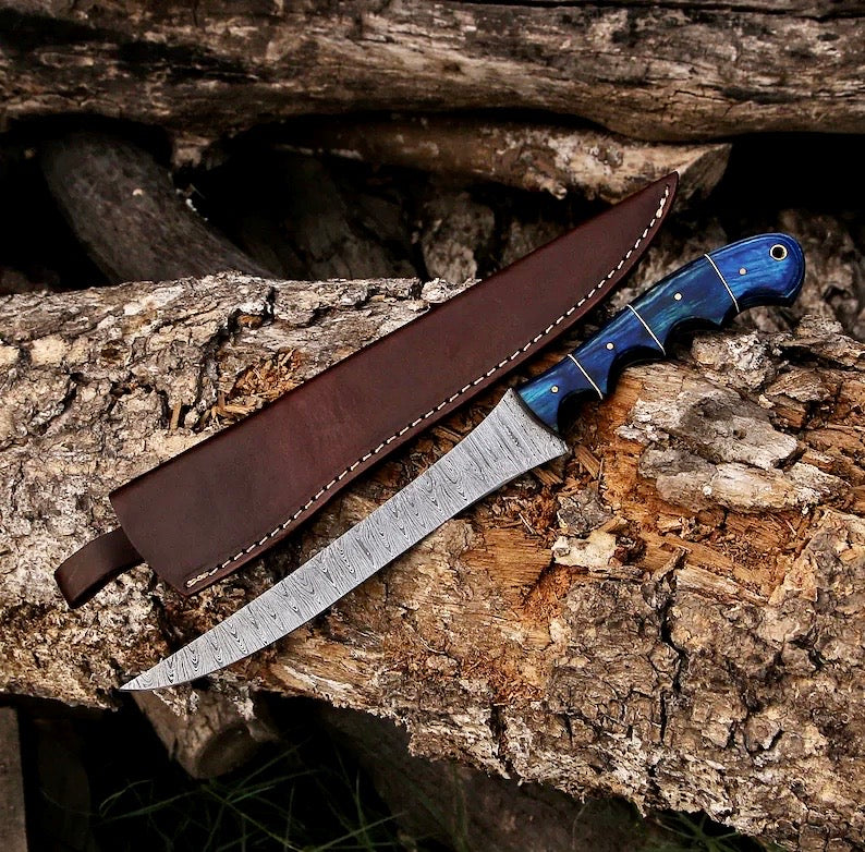 Handcrafted 8" Rasp Steel Hunting Knife with Leather Sheath - Korvel