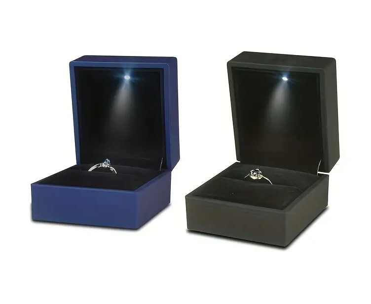 " Elegant LED Light Ring Box: Perfect for Engagement & Wedding Gifts - Keep Your Jewelry Safe & Secure!  & Secure!" - Korvel