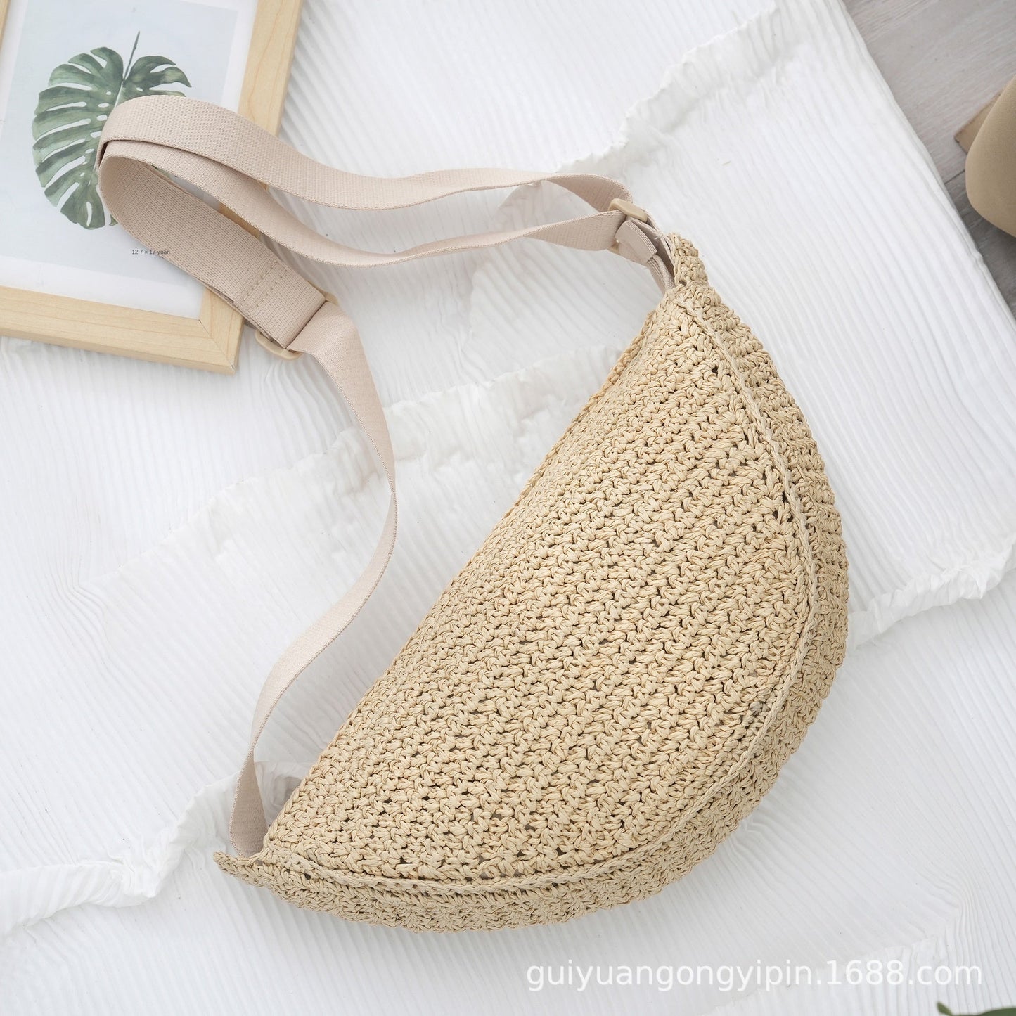 Bolso de mano de mimbre tipo dumpling para mujer