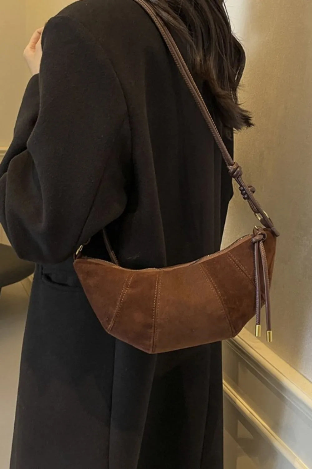 PU Leather Strap Suede Shoulder Bag - Korvel